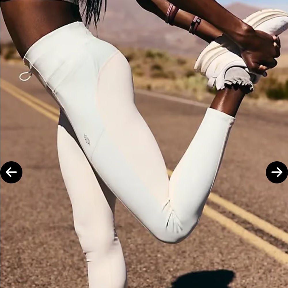 4/$50 NWOT Free People Movement Find Your Way Colorblock Leggings